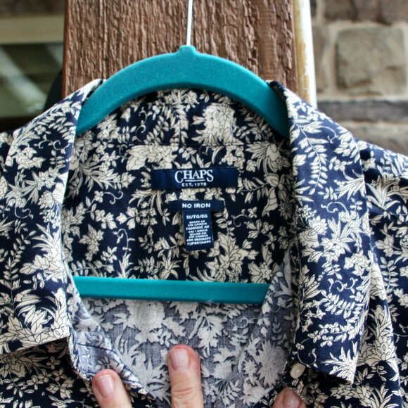 Ladies Chaps 1X tall button down, long sleeve blouse - Picture 2 of 6